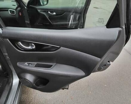 Сірий Ніссан Кашкай, об'ємом двигуна 1.6 л та пробігом 210 тис. км за 14750 $, фото 21 на Automoto.ua