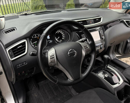 Серый Ниссан Кашкай, объемом двигателя 1.2 л и пробегом 81 тыс. км за 12900 $, фото 10 на Automoto.ua