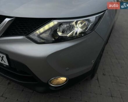 Сірий Ніссан Кашкай, об'ємом двигуна 1.2 л та пробігом 83 тис. км за 13500 $, фото 3 на Automoto.ua