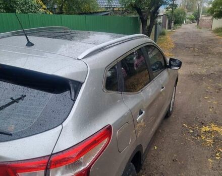 Сірий Ніссан Кашкай, об'ємом двигуна 1.6 л та пробігом 80 тис. км за 16500 $, фото 4 на Automoto.ua