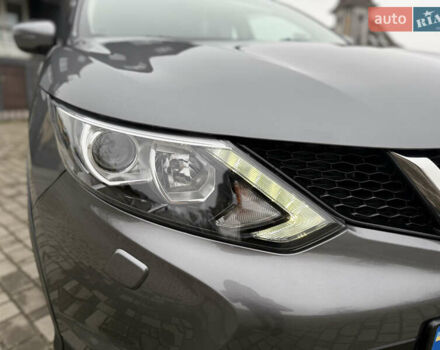 Серый Ниссан Кашкай, объемом двигателя 1.2 л и пробегом 81 тыс. км за 11600 $, фото 14 на Automoto.ua