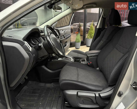 Серый Ниссан Кашкай, объемом двигателя 1.2 л и пробегом 81 тыс. км за 12900 $, фото 11 на Automoto.ua