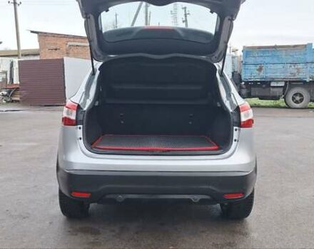 Серый Ниссан Кашкай, объемом двигателя 1.5 л и пробегом 120 тыс. км за 14900 $, фото 16 на Automoto.ua