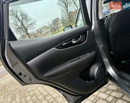 Серый Ниссан Кашкай, объемом двигателя 1.2 л и пробегом 81 тыс. км за 11600 $, фото 66 на Automoto.ua