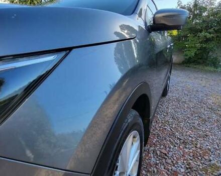 Серый Ниссан Кашкай, объемом двигателя 1.6 л и пробегом 209 тыс. км за 15250 $, фото 2 на Automoto.ua