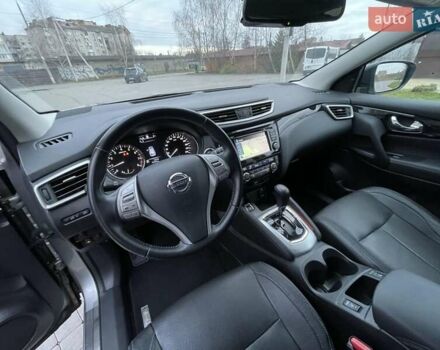 Сірий Ніссан Кашкай, об'ємом двигуна 1.2 л та пробігом 83 тис. км за 13500 $, фото 67 на Automoto.ua