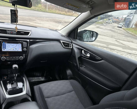 Серый Ниссан Кашкай, объемом двигателя 1.2 л и пробегом 81 тыс. км за 11600 $, фото 45 на Automoto.ua