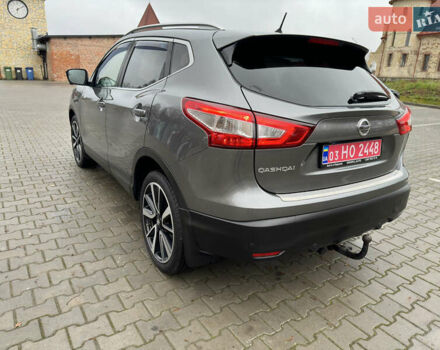 Сірий Ніссан Кашкай, об'ємом двигуна 1.6 л та пробігом 200 тис. км за 16600 $, фото 10 на Automoto.ua