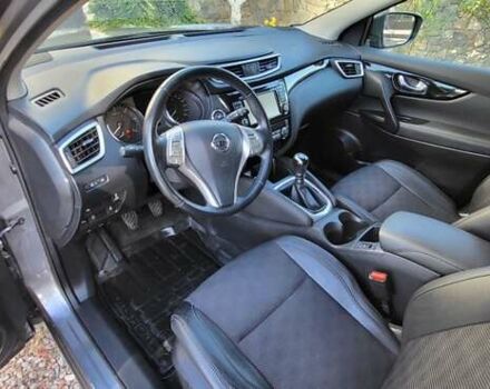 Серый Ниссан Кашкай, объемом двигателя 1.6 л и пробегом 209 тыс. км за 15250 $, фото 14 на Automoto.ua