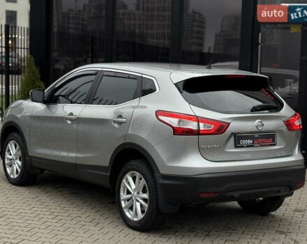 Серый Ниссан Кашкай, объемом двигателя 1.2 л и пробегом 81 тыс. км за 12900 $, фото 6 на Automoto.ua