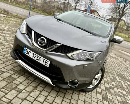 Серый Ниссан Кашкай, объемом двигателя 1.2 л и пробегом 81 тыс. км за 11600 $, фото 4 на Automoto.ua