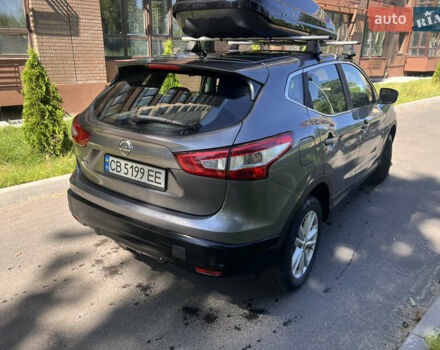 Серый Ниссан Кашкай, объемом двигателя 1.6 л и пробегом 279 тыс. км за 13500 $, фото 5 на Automoto.ua