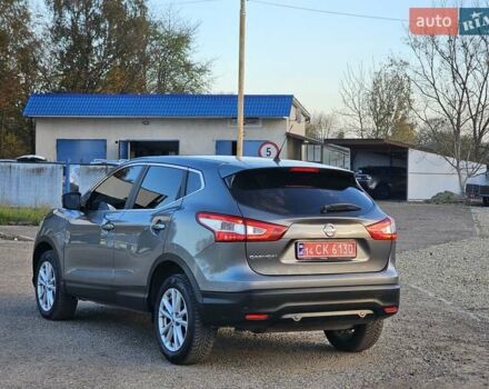 Серый Ниссан Кашкай, объемом двигателя 1.6 л и пробегом 239 тыс. км за 13999 $, фото 2 на Automoto.ua