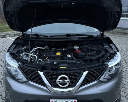 Сірий Ніссан Кашкай, об'ємом двигуна 1.6 л та пробігом 177 тис. км за 15499 $, фото 11 на Automoto.ua
