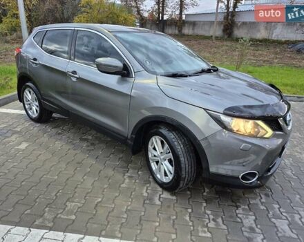 Серый Ниссан Кашкай, объемом двигателя 1.6 л и пробегом 180 тыс. км за 15000 $, фото 13 на Automoto.ua