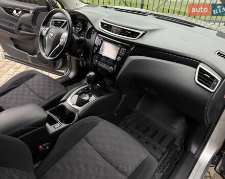 Серый Ниссан Кашкай, объемом двигателя 1.2 л и пробегом 81 тыс. км за 12900 $, фото 15 на Automoto.ua