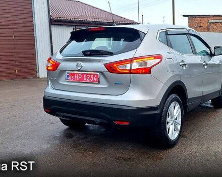 Серый Ниссан Кашкай, объемом двигателя 1.5 л и пробегом 120 тыс. км за 14900 $, фото 5 на Automoto.ua