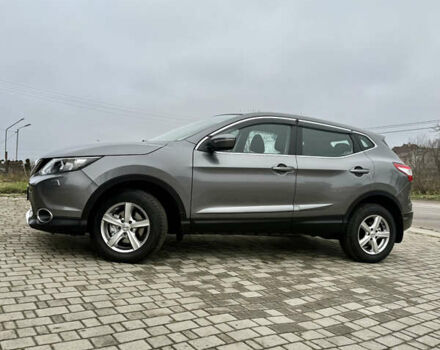Серый Ниссан Кашкай, объемом двигателя 1.2 л и пробегом 81 тыс. км за 11600 $, фото 3 на Automoto.ua