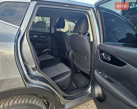 Серый Ниссан Кашкай, объемом двигателя 1.6 л и пробегом 239 тыс. км за 13999 $, фото 41 на Automoto.ua