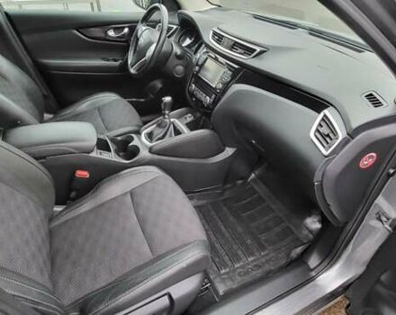 Сірий Ніссан Кашкай, об'ємом двигуна 1.6 л та пробігом 210 тис. км за 14750 $, фото 9 на Automoto.ua
