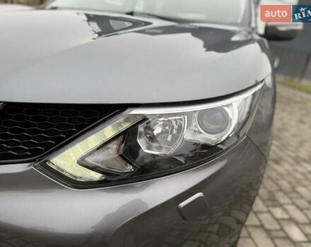 Серый Ниссан Кашкай, объемом двигателя 1.2 л и пробегом 81 тыс. км за 11600 $, фото 16 на Automoto.ua