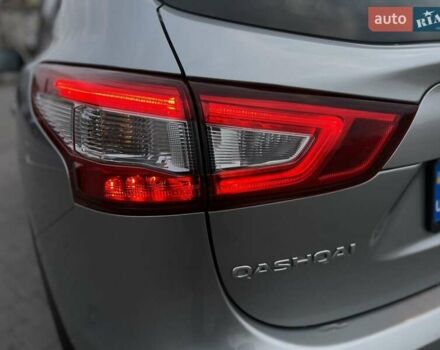 Сірий Ніссан Кашкай, об'ємом двигуна 1.2 л та пробігом 83 тис. км за 13500 $, фото 16 на Automoto.ua