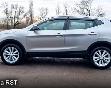 Серый Ниссан Кашкай, объемом двигателя 1.5 л и пробегом 120 тыс. км за 14900 $, фото 3 на Automoto.ua