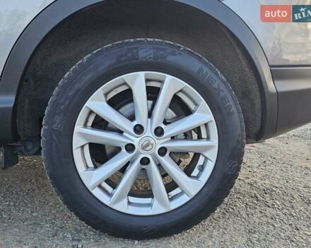 Серый Ниссан Кашкай, объемом двигателя 1.6 л и пробегом 239 тыс. км за 13999 $, фото 24 на Automoto.ua