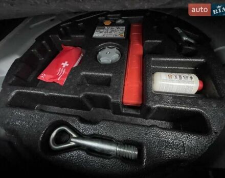 Сірий Ніссан Кашкай, об'ємом двигуна 1.2 л та пробігом 83 тис. км за 13500 $, фото 58 на Automoto.ua