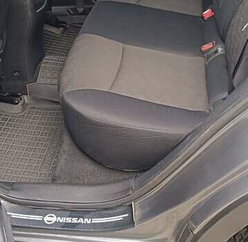 Серый Ниссан Кашкай, объемом двигателя 1.5 л и пробегом 250 тыс. км за 13800 $, фото 14 на Automoto.ua