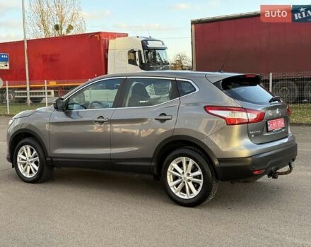 Сірий Ніссан Кашкай, об'ємом двигуна 1.6 л та пробігом 92 тис. км за 16200 $, фото 3 на Automoto.ua