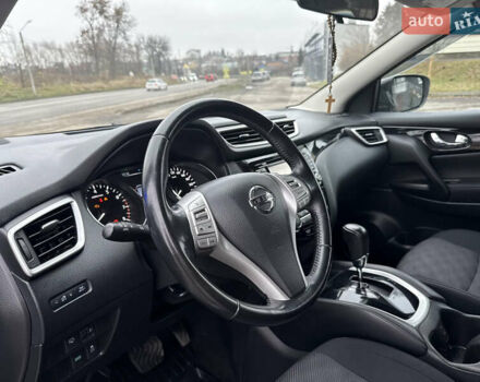 Серый Ниссан Кашкай, объемом двигателя 1.2 л и пробегом 81 тыс. км за 11600 $, фото 38 на Automoto.ua