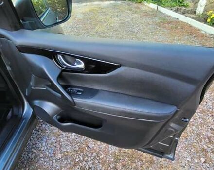 Серый Ниссан Кашкай, объемом двигателя 1.6 л и пробегом 209 тыс. км за 15250 $, фото 22 на Automoto.ua