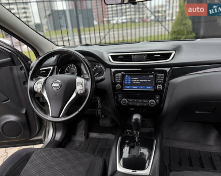 Серый Ниссан Кашкай, объемом двигателя 1.2 л и пробегом 81 тыс. км за 12900 $, фото 20 на Automoto.ua