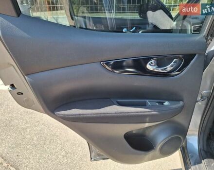 Серый Ниссан Кашкай, объемом двигателя 2 л и пробегом 150 тыс. км за 16100 $, фото 7 на Automoto.ua