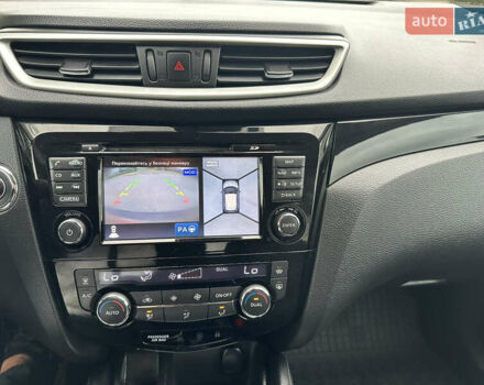 Серый Ниссан Кашкай, объемом двигателя 1.6 л и пробегом 180 тыс. км за 16800 $, фото 15 на Automoto.ua