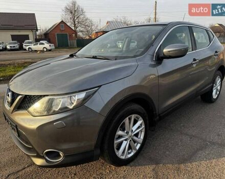 Серый Ниссан Кашкай, объемом двигателя 1.6 л и пробегом 114 тыс. км за 14750 $, фото 1 на Automoto.ua