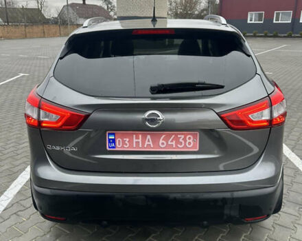 Серый Ниссан Кашкай, объемом двигателя 1.6 л и пробегом 230 тыс. км за 14350 $, фото 4 на Automoto.ua