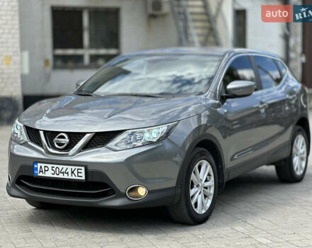 Серый Ниссан Кашкай, объемом двигателя 1.6 л и пробегом 148 тыс. км за 14800 $, фото 1 на Automoto.ua