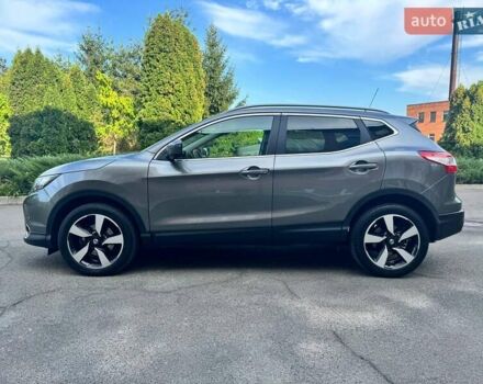 Серый Ниссан Кашкай, объемом двигателя 1.6 л и пробегом 173 тыс. км за 16800 $, фото 2 на Automoto.ua