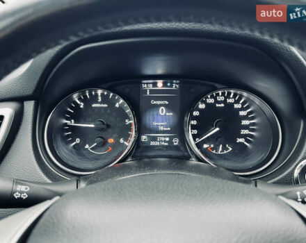Сірий Ніссан Кашкай, об'ємом двигуна 1.6 л та пробігом 202 тис. км за 15700 $, фото 12 на Automoto.ua