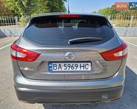 Серый Ниссан Кашкай, объемом двигателя 2 л и пробегом 150 тыс. км за 16100 $, фото 17 на Automoto.ua