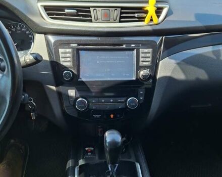 Серый Ниссан Кашкай, объемом двигателя 2 л и пробегом 150 тыс. км за 16100 $, фото 18 на Automoto.ua