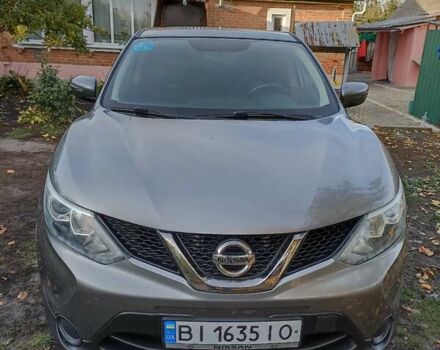 Серый Ниссан Кашкай, объемом двигателя 1.2 л и пробегом 898 тыс. км за 13300 $, фото 3 на Automoto.ua