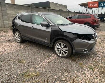 Серый Ниссан Кашкай, объемом двигателя 1.5 л и пробегом 213 тыс. км за 8200 $, фото 3 на Automoto.ua