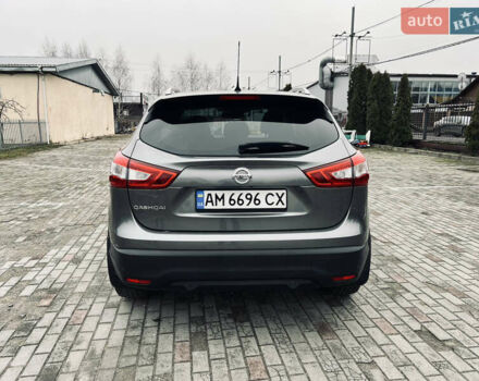 Сірий Ніссан Кашкай, об'ємом двигуна 1.6 л та пробігом 202 тис. км за 15700 $, фото 3 на Automoto.ua
