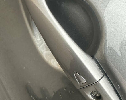 Серый Ниссан Кашкай, объемом двигателя 1.6 л и пробегом 230 тыс. км за 14350 $, фото 34 на Automoto.ua