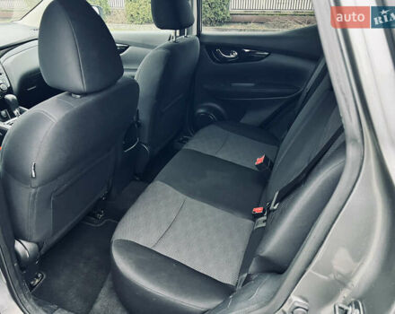 Сірий Ніссан Кашкай, об'ємом двигуна 1.6 л та пробігом 202 тис. км за 15700 $, фото 17 на Automoto.ua