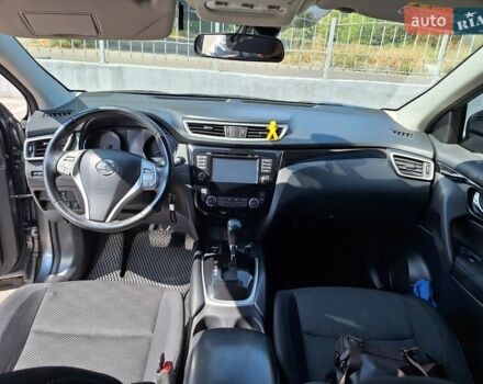 Серый Ниссан Кашкай, объемом двигателя 2 л и пробегом 150 тыс. км за 16100 $, фото 4 на Automoto.ua