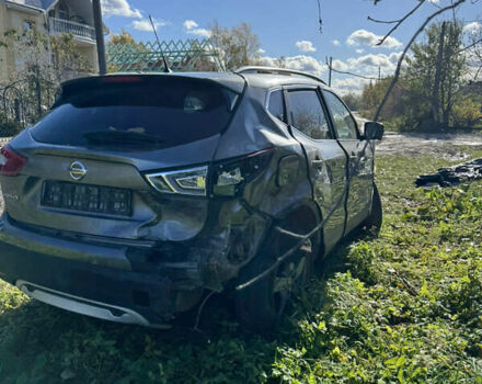 Серый Ниссан Кашкай, объемом двигателя 1.5 л и пробегом 250 тыс. км за 9500 $, фото 3 на Automoto.ua